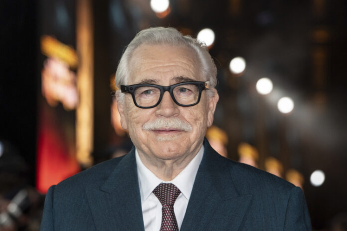 Актьорът от "Наследници" Брайън Кокс се завръща на шотландска театрална сцена след десетилетие