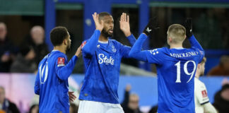 Английският Евертън избегна ново отнемане на точки