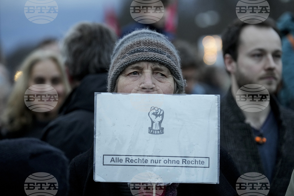 Десетки хиляди германци протестираха в Берлин срещу нарастващото влияние на крайната десница