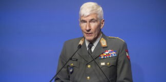 Би имало смисъл европейски войски да бъдат разположени в Гренландия, каза председателят на Военния комитет на ЕС за в. "Велт ам зонтаг"