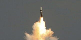 Британското правителство сключи сделка за 9 милиарда лири с „Ролс Ройс“ за захранване на ядрените подводници