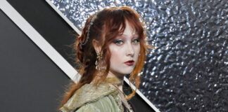 Чапъл Роан се завърна на първо място в британската класация за албуми