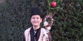 Читалището в Макариополско отличи най-автентични сурвачки в национален онлайн конкурс