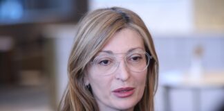 Европейският комисар Екатерина Захариева ще се срещне утре с президента Румен Радев, премиера Росен Желязков и министри