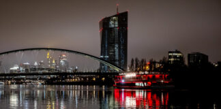 Европейските пазари закриха търговията с понижения на индексите