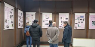 Фотодокументалната изложба "Обич за обич", посветена на Петя Йорданова и Евтим Евтимов, е подредена в Добрич