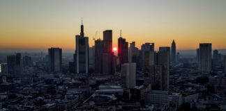 Ниски лихви и перспектива за ръст на наемите привличат инвеститори към германския пазар на недвижими имоти