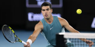 ОБНОВЕНА Карлос Алкарас, Стефанос Циципас и Андрей Рубльов достигнаха до четвъртфиналите на турнира по тенис в Ротердам, Холгер Руне отпадна