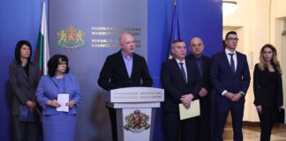 ОБЗОР
                                                                                                Правителството ще предложи мерки по отношение на цените на храните и в защита на българските производители