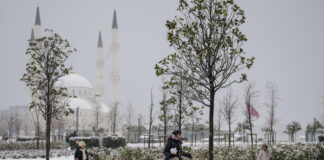От МВнР препоръчват на българите да отложат планираните пътувания до Истанбул заради очакваните обилни снеговалежи