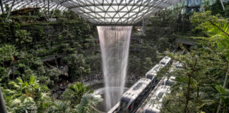 Сингапур инвестира още милиарди долари в модернизацията на летище Чанги