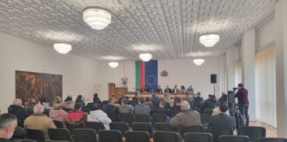 Среща на инвеститори, граждани и общински съветници относно изграждането на ветроенергиен парк се провежда в Шабла