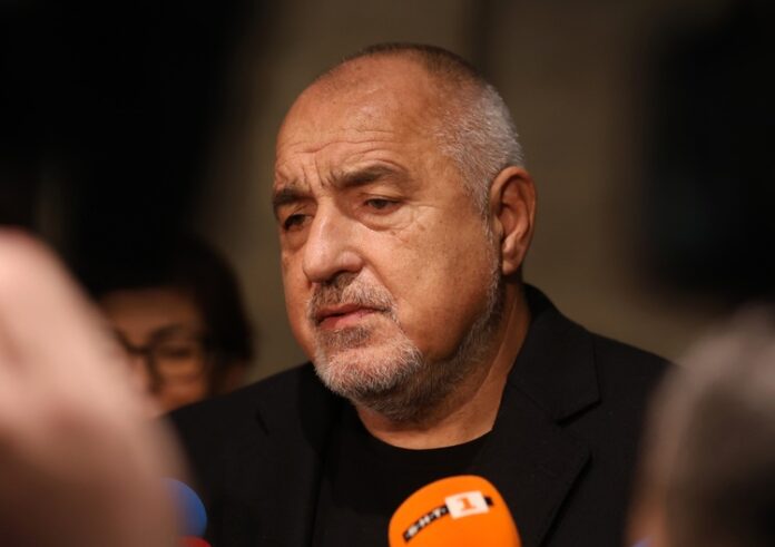 Стратегическата цел на България е да влезе в еврозоната, ползите са огромни, заяви лидерът на ГЕРБ Бойко Борисов