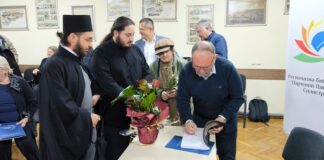 Археологът проф. Георги Атанасов представи в Силистра новата си книга за скални култови паметници