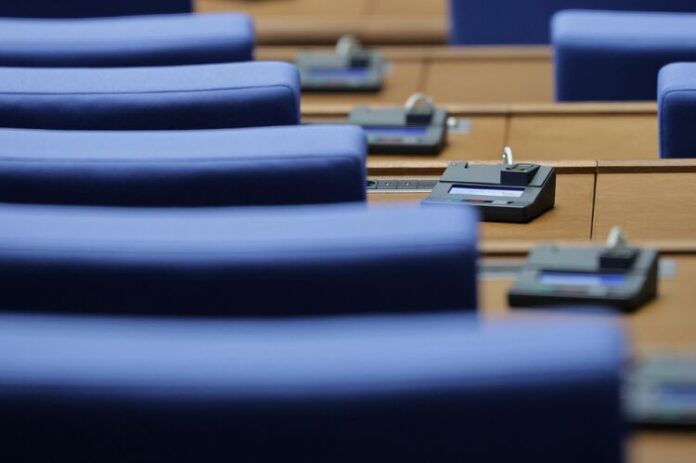 Четири са постъпилите предложения за включване в програмата за работа на парламента, според проектопрограмата за работа на депутатите