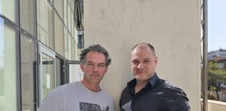 Диригентът Константин Добройков пред БТА: „Продуцентите“ е абсурдна комедия