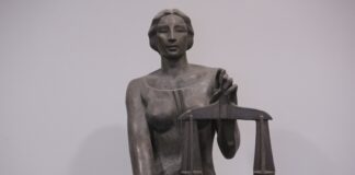 Франция разби мрежа за трафик на хора, вкарала 1700 мигранти в Европа