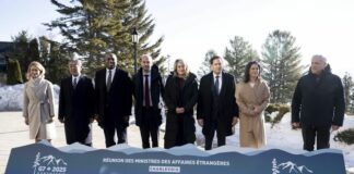 Г-7 предупреди Русия за нови санкции, ако не бъде сключено примирие с Украйна