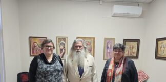 Изложба „Бродираните вълшебства“ на Галя Йошовска и Димка Дилкова е експонирана в Арт център 3 – Творителница О, Писменехъ! в Плевен