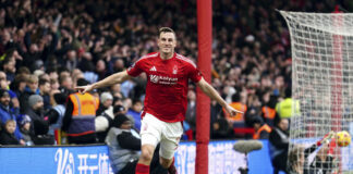 Нападателят на Нотингам Крис Ууд ще опита да изведе националния отбор на Нова Зеландия до победа срещу Фиджи в световните квалификации