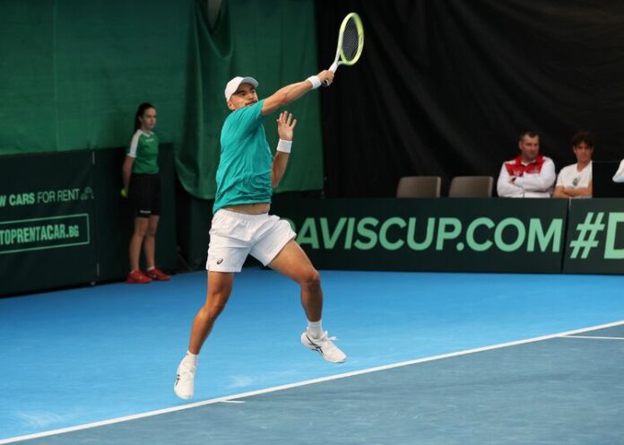 ОБНОВЕНА Димитър Кузманов ще играе на четвъртфиналите на сингъл на турнир по тенис от сериите "Чалънджър" в Гърция, отпадна на двойки