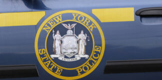 Полицията в Ню Йорк издирва заподозрян, който подпалил мъж на "Таймс Скуеър"