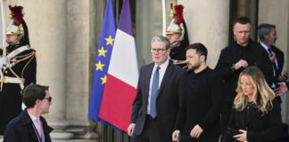 ПРЕГЛЕД НА ПЕЧАТА
                                                                                                Вчерашната среща на европейските лидери в Париж е водеща тема в западния печат