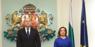 Президентът Румен Радев удостои с орден "Мадарски конник" първа степен посланика на Италия у нас Джузепина Дзара