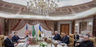 РАЗШИРЕНА
                                                                                                Украйна е готова да приеме незабавно 30-дневно спиране на огъня; САЩ ще подновят споделянето на разузнавателна информация според договореното в Джеда