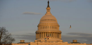 Републиканците от Камарата на представителите в САЩ представиха шестмесечен план за финансиране, за да осигурят финансирането на федералните агенции до края на септември