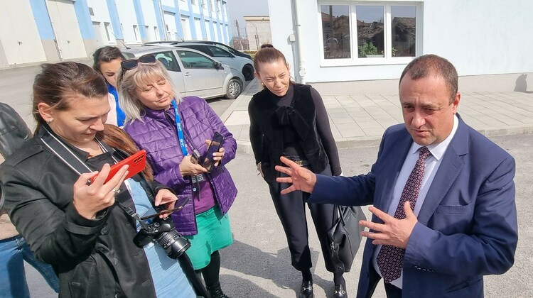 СподелиОт вчера жителите на Шумен имат достъп до чиста питейна