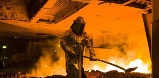 Урсула фон дер Лайен застава начело на среща на водещи представители на европейския стоманодобивен сектор