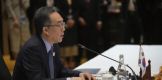 Външните министри на Украйна и Южна Корея обсъдиха по телефона въпроса за севернокорейските военнопленници