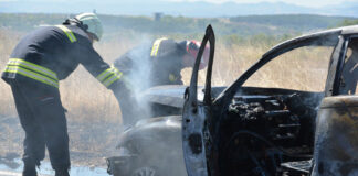 Временно е ограничено движението по активната лента при 54-ти км на АМ "Тракия" в посока София поради горящ автомобил, съобщиха от АПИ