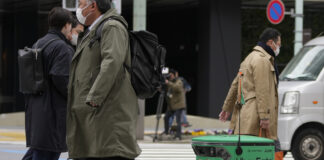 Японският онлайн търговец "Ракутен" разширява доставките с роботи