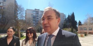 Желанието на всяка една от партиите в това управление е да има великденски добавки за пенсионерите, каза министърът на труда и социалната политика Борислав Гуцанов