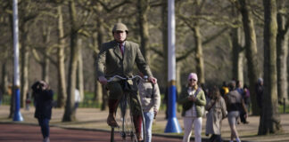 Безработицата във Великобритания остава на ниво от 4,4 на сто, сочи британската статистика