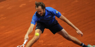 Даниил Медведев и Каспер Рууд се класираха за четвъртфиналите на турнира по тенис в Мадрид