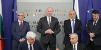 Договор за 35 електрически мотрисни влака беше подписан в Министерския съвет