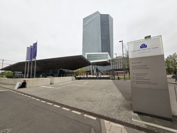 Европейската централна банка понижи основните си лихви за седми пореден Европейската централна банка понижи основните си лихви за седми пореден път