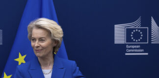 Европейската комисия приветства решението на Тръмп за отлагане на новите мита