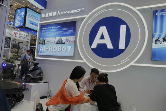 Филмови дейци се опитват да бъдат в крак с изкуствения интелект, прекрояващ китайското кино