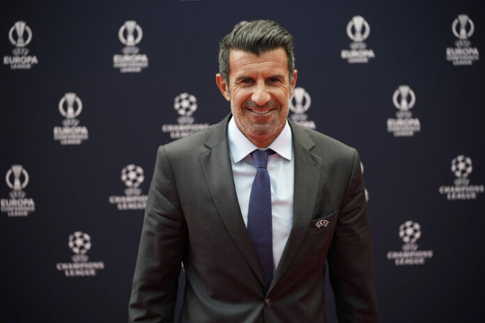 Именитият португалски бивш футболист Луиш Фиго смята, че Кристиано Роналдо може да играе поне още две години