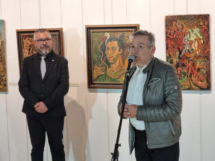 Изложба „Другият Румен Малчев” представя с близо 100 творби творчеството на ямболския художник