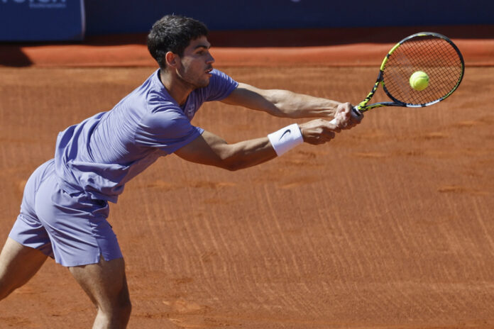 Карлос Алкарас изчаква резултатите от медицинските тестове, за да реши дали ще играе на турнира по тенис в Мадрид