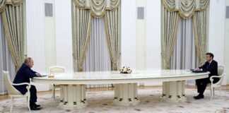 Макрон призова за "решителни действия", ако Русия продължава да "отказва мира"