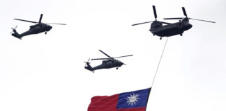 Най-малко шестдесет и двама тайвански военнослужещи притежават разрешителни за пребиваване в Китай