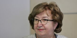 Няма индикации да намаляват цените на самолетните билети, каза Бистра Маринкова от авиокомпанията „България Еър“