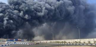 ОБНОВЕНА 25 са вече загиналите и 800 - ранените в мощната експлозия, разтърсила вчера иранското пристанище „Шахид Раджаи“