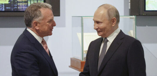 Путин разговаря със специалния пратеник на САЩ Уиткоф в Кремъл,